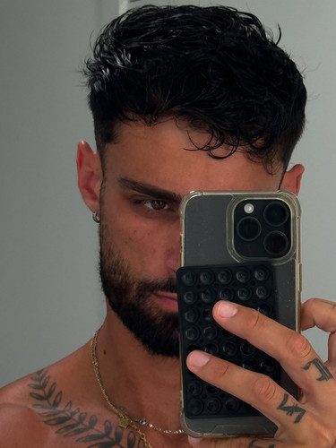 yanninicolau 1751580157 3668842734041008010 37923821010.jpg