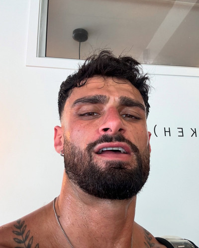 yanninicolau 1740889570 3579163588847742182 37923821010.jpg