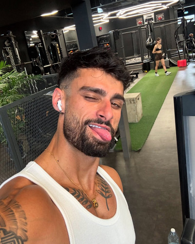 yanninicolau 1745937222 3621506367323475387 37923821010.jpg