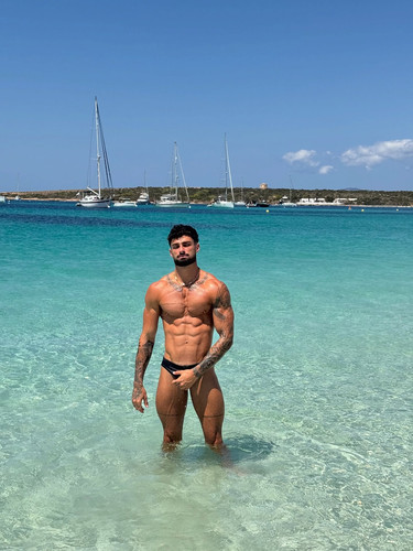 yanninicolau 1757512389 3718605904133245043 37923821010.jpg