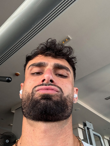 yanninicolau 1759001091 3731094043779188452 37923821010.jpg