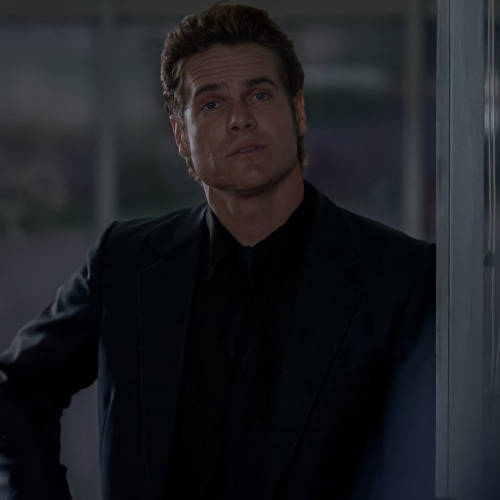 tumblr 2b8e2d4fc9439eac9a64bd20c14072e8 943e7992 500.jpg