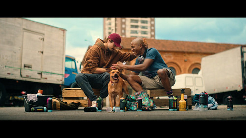 Caramelo.2025.1080p.NF.WEB DL.CZ PT.DD+5.1.Atmos.H.264 BiOMA.mkv snapshot 01.06.32 [2025.10.11 17.59.jpg