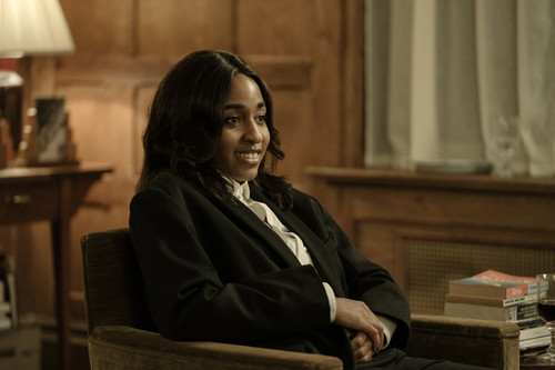 Ayo Edebiri stars as Maggie in AFTER THE HUNT, from Amazon MGM Studios.Photo Credit: Yannis Drakouli.jpg