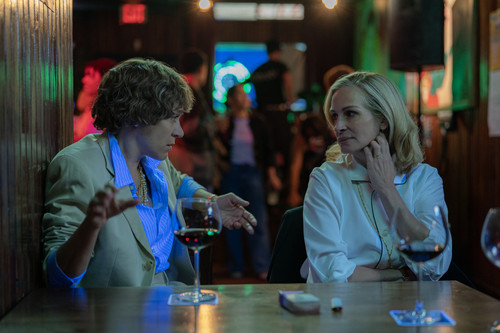 Julia Roberts stars as _ in AFTER THE HUNT, from Amazon MGM Studios.Photo Credit: Yannis Drakoulidis.jpg