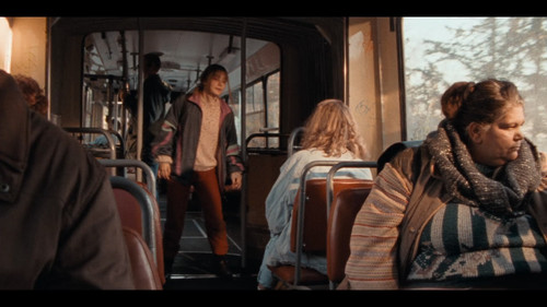 Broken.Voices.2024.1080p.NF.WEB DL.CZ.DD+5.1.H.264 FLUX.mkv snapshot 00.06.58 [2025.10.11 11.40.40].jpg
