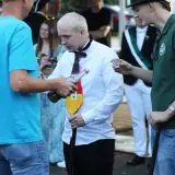 099