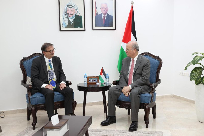 بحث رئيس الوزراء د. محمد مصطفى مع المبعوث السويسري للشرق الأوسط وشمال أفريقيا وولفغانغ أماديوس برولهارت آخر المستجدات ودور وكالة التعاون السويسرية خلا...