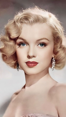Marilyn monroe (4).jpg