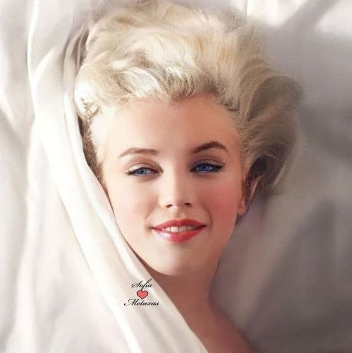 𝙼𝚊𝚛𝚒𝚕𝚢𝚗 𝙼𝚘𝚗𝚛𝚘𝚎.jpg