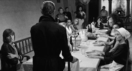 Eight.and.a.Half.1963.Criterion.1080p.UHD.BluRay.CZ IT.FLAC.1.0.x265.HEVC SARTRE.mkv snapshot 01.45..jpg