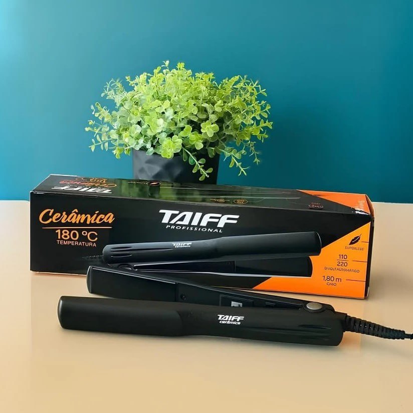 Prancha Cerâmica Taiff Profissional 180° Preto Prancha Cerâmica Taiff Profissional 180° Preto