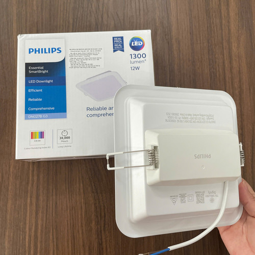 den downlight am tran vuong led philips dn027b led smartbright g3 led12 cw 12w l150 sq 6500k 1300lm .jpg