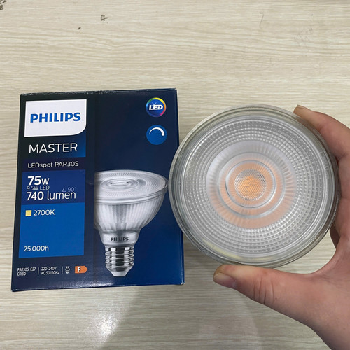 bong den led philips mas ledspot cla d 9 5 75w 827 par30s 25d e27 9 5w 2700k cri 80 dim 05.jpg