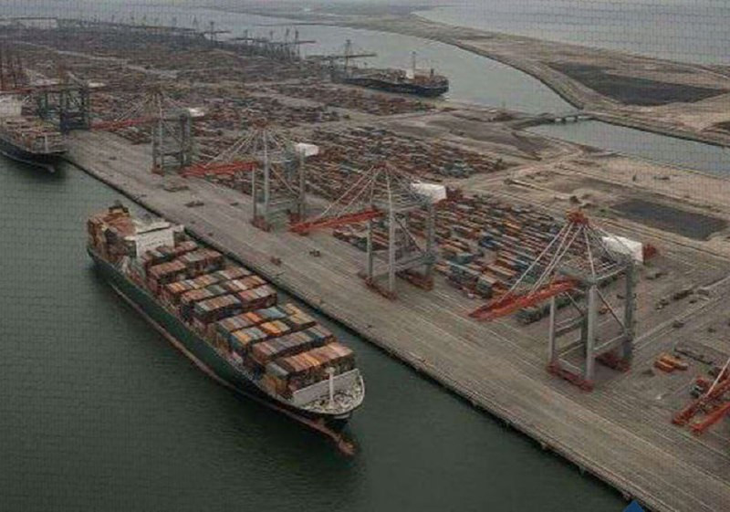 نشطاء في هيوستن يطلقون حملة لمنع مرور الأسلحة عبر ميناء المدينة باتجاه الاحتلال....