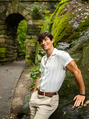 hunt2str8 1760122639 3740502263317330322 77093323798.jpg