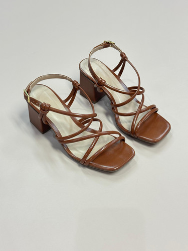 WhatsApp Image 2025 10 21 at 15.52.41.jpg