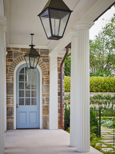 traditional lantern pendant for entryway.jpg