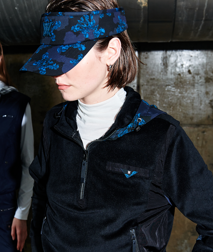 Women's golf outerwear.png