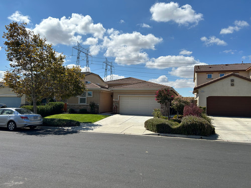 Explore This Stunning 3-Bedroom Home for Rent in Oakley.jpg