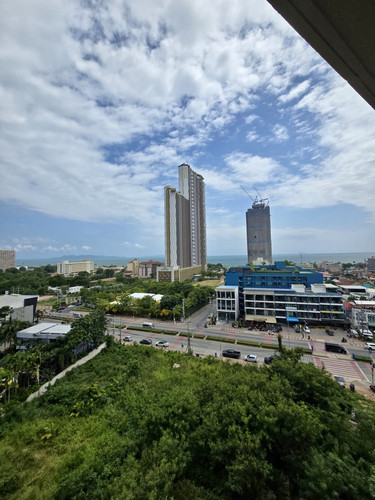 WhatsApp Image 2025 10 20 at 10.37.49.jpg