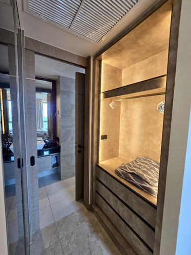 WhatsApp Image 2025 10 20 at 10.37.47 (2).jpg