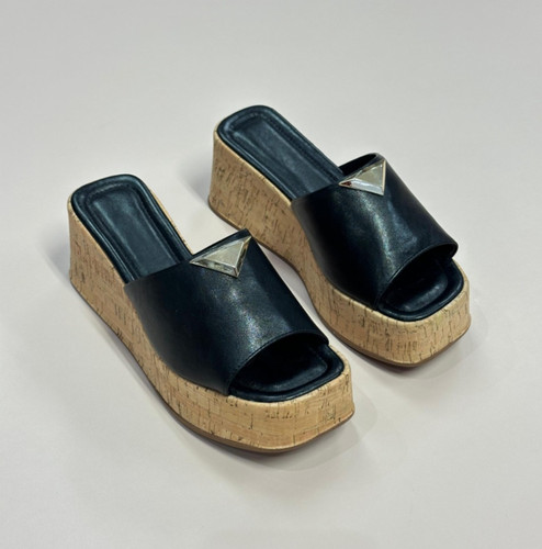 WhatsApp Image 2025 10 21 at 17.25.34.jpg