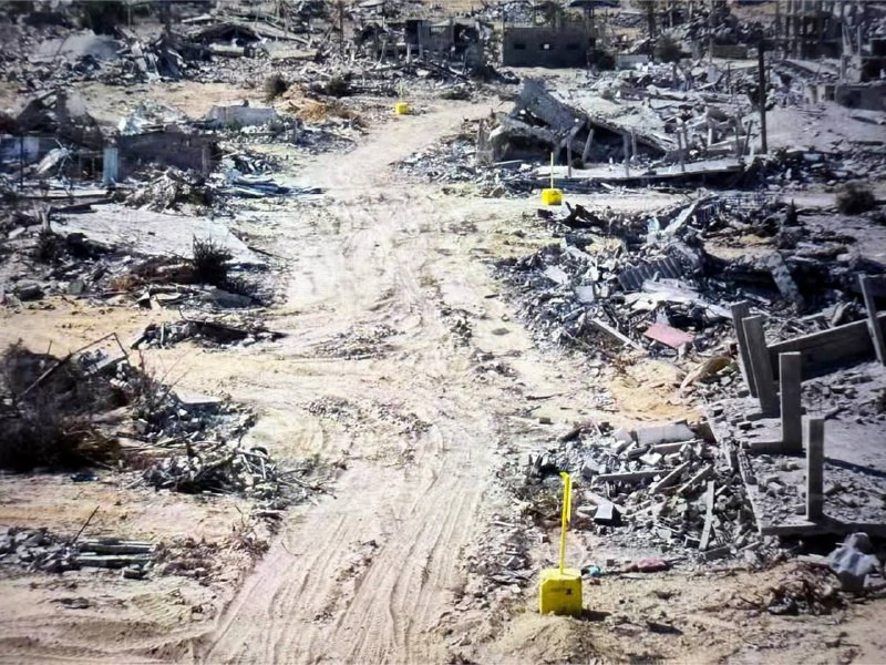 القناة 12 العبرية: جيش الاحتلال قام بترسيم الخط الأصفر في قطاع غزة....