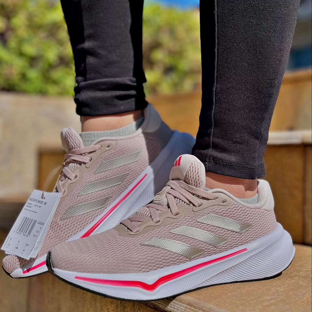 Tênis Esportivo Feminino Response Entressola De Eva adidas