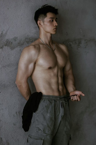 tumblr eeb397bac7efce1715e9d87b37138bab 9a629c20 1280.jpg