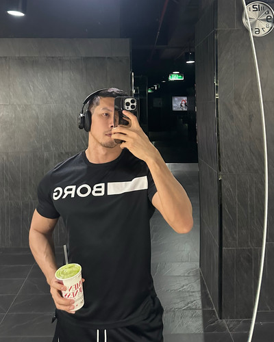 jeansstonic 1741765511 3586511512594125224 15797176.jpg