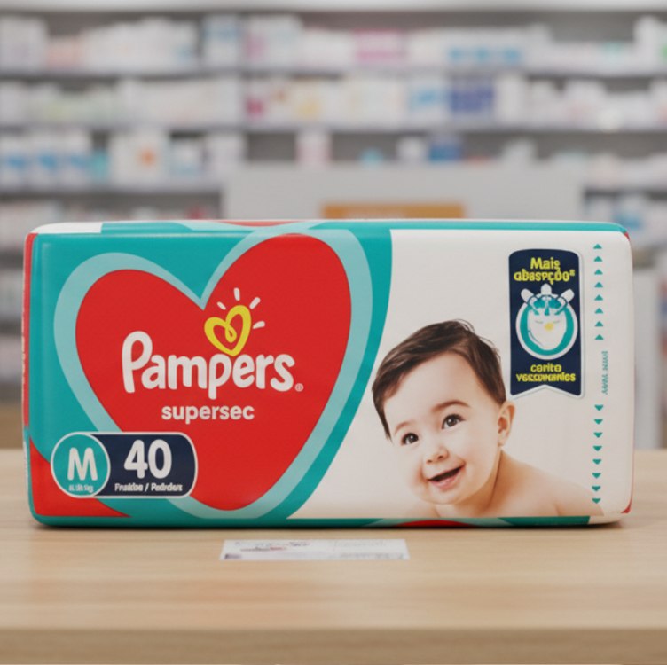 Fralda Descartável Infantil Pampers Supersec M Pacote Com 40 Unidades