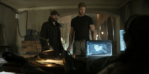The.Terminal.List.Dark.Wolf.S01E02.Konkurz.1080p.AMZN.WEB DL.CZ EN.DD+5.1.x265.HEVC My.mkv snapshot .jpg