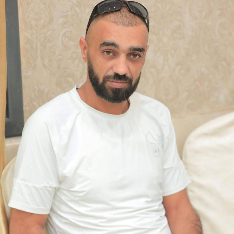 اعتقلت قوات الاحتلال الشاب أشرف موفق حجة (33 عاماً) بعد أن أطلقت النار عليه وأصابته في بلدة عتيل شمال طولكرم فجر اليوم....