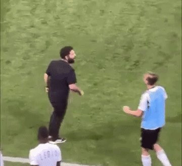 G3fPH01XsAEi2qb.jpg