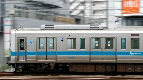 G379wVsWgAAXfCa.jpg