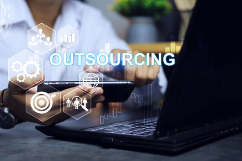 Offshore Bpo Outsourcing - Mycustomer360.jpg
