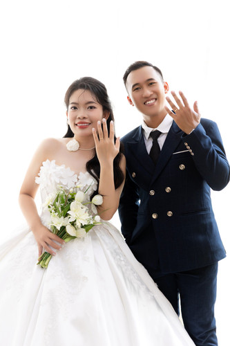 HIP 4390 13x18 copy.jpg