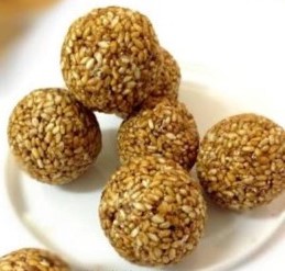 White Thill Ball(Ellu Unda)