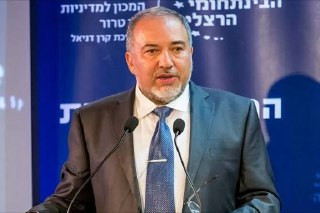 أفيغدور ليبرمان رئيس حزب إسرائيل بيتنا: ترمب صديق عزيز لكن يجب أن نمتلك القدرة على قول "لا" والدفاع عن مصالحنا.....