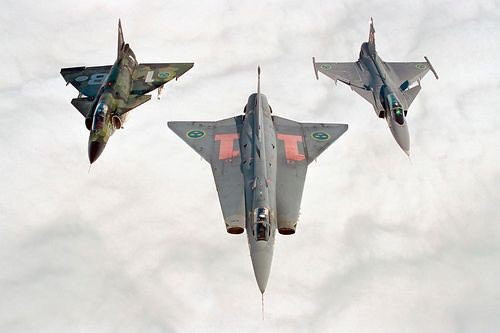 G34YCEzWsAAPjDE.jpg