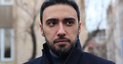 14352828487566204214?url=https%3A%2F%2Fstatic.aysor.am%2Fstorage%2Ffiles%2Faram vardevanyan 1 1200x6.jpg