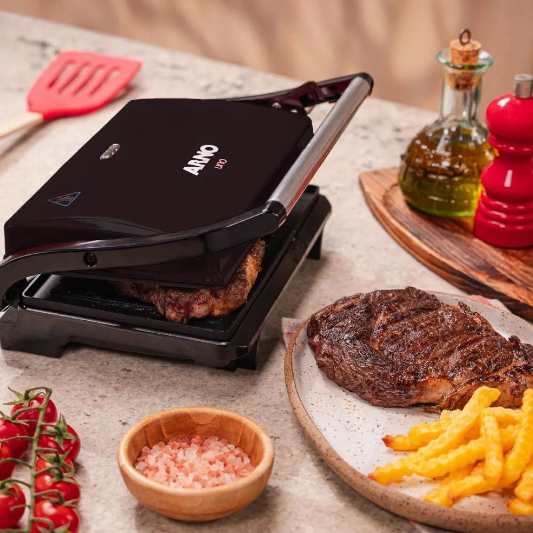 Grill Arno Compact Preto Gpto