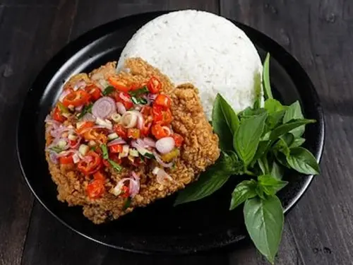 ayam geprek.webp