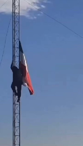 0cBN CgpRLGjmxVW.jpg