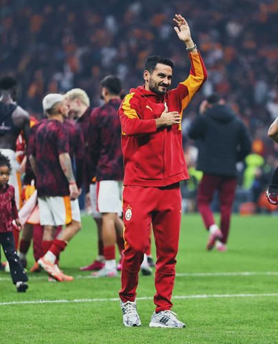 G35BDbrXAAAxy8B.jpg