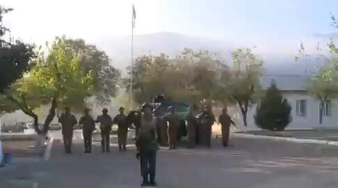 pzgwiZZmP9dM5vtI.jpg