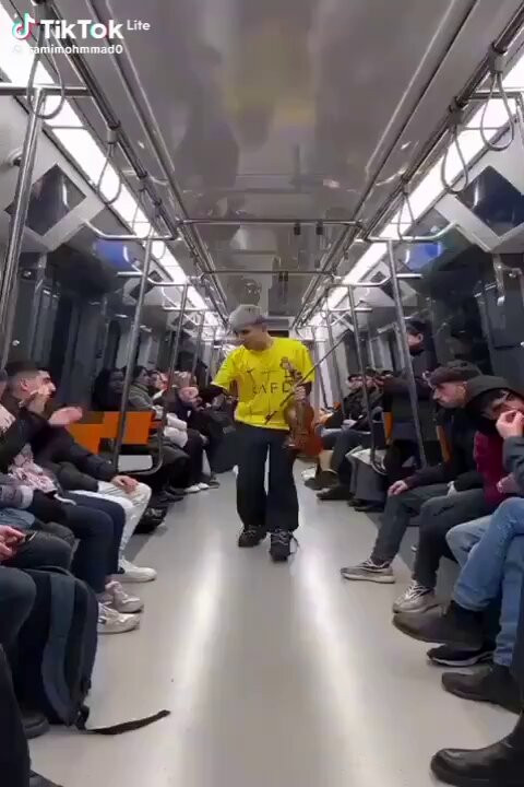 pgvZA4i nQOF8BAm.jpg