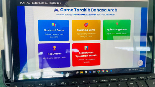 photo 6179431231763104216 y.jpg