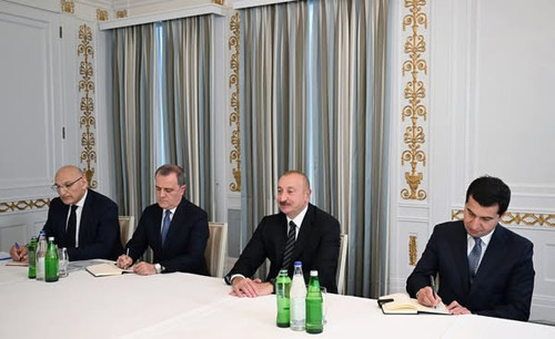 557733301 1336048838077760 2522959569411401924 n.jpg?stp=dst jpg s600x600 tt6& nc cat=107&ccb=1 7& n.jpg